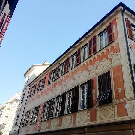Mistrangelohome 3 - Appartamento In Pieno Centro Savona Buitenkant foto