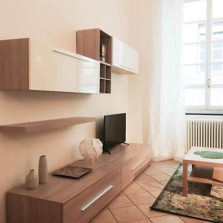 Mistrangelohome 3 - Appartamento In Pieno Centro Savona Buitenkant foto