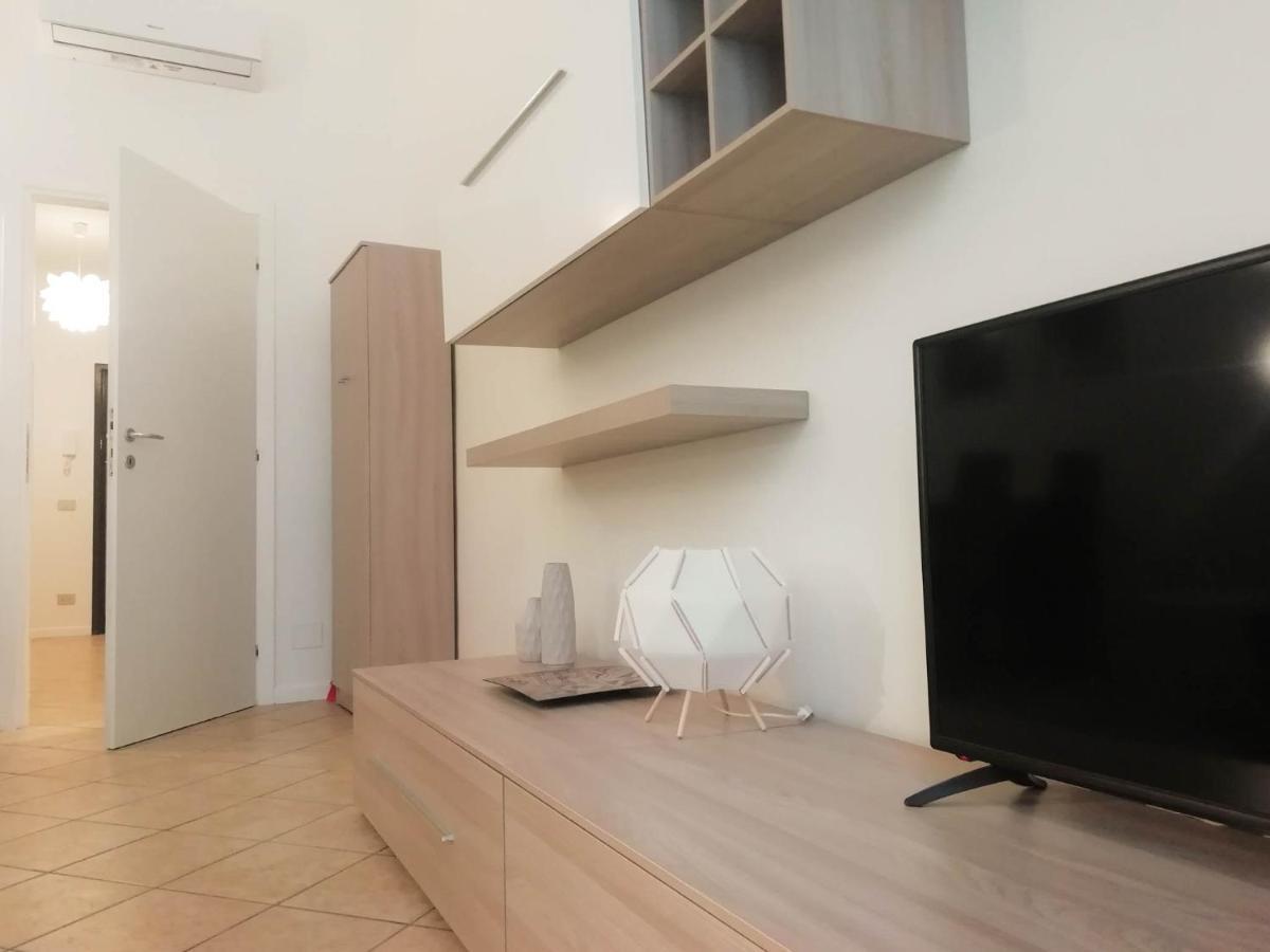 Mistrangelohome 3 - Appartamento In Pieno Centro Savona Buitenkant foto