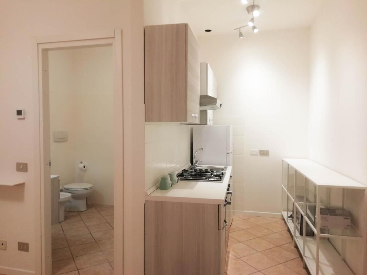 Mistrangelohome 3 - Appartamento In Pieno Centro Savona Buitenkant foto