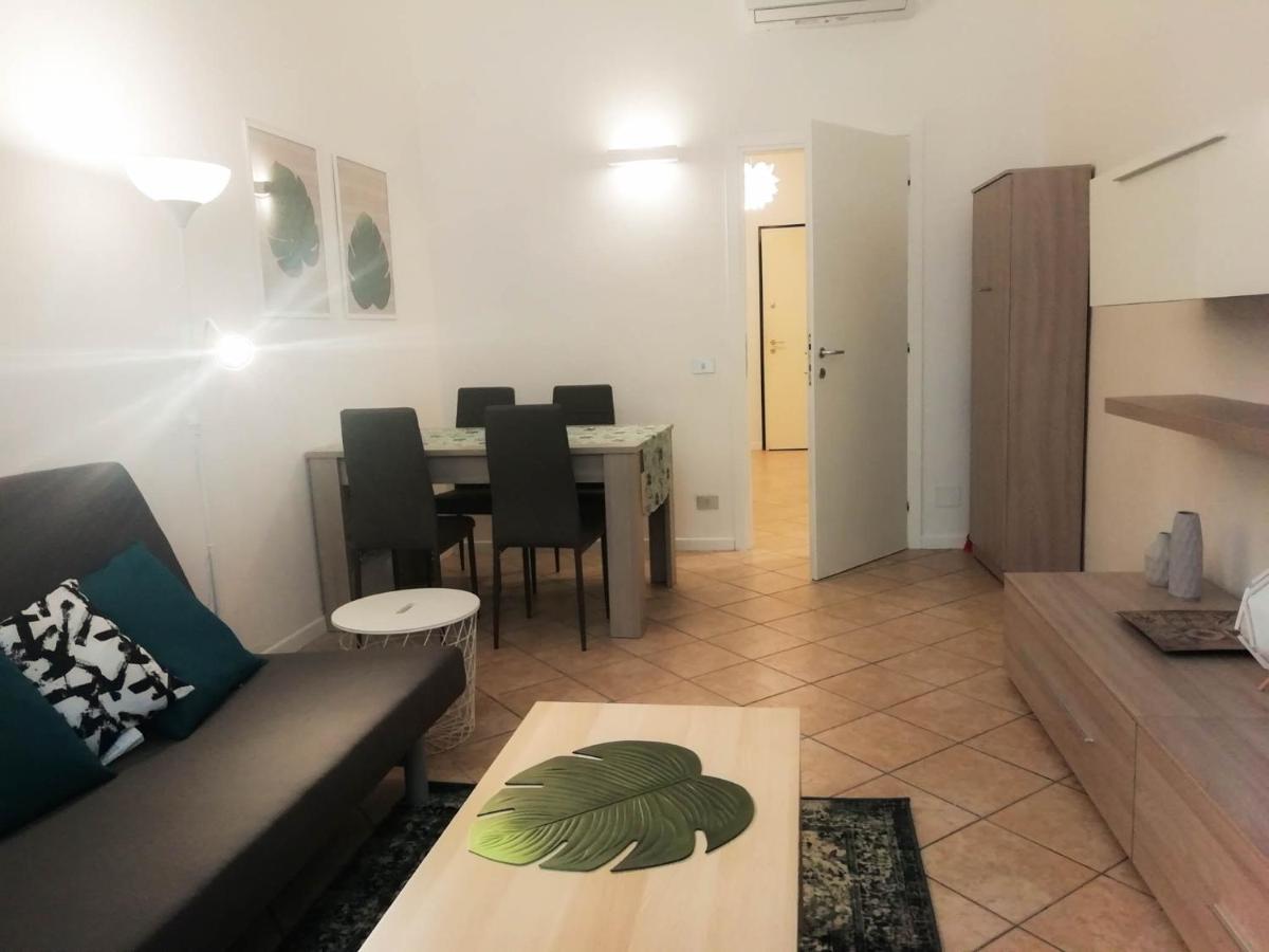 Mistrangelohome 3 - Appartamento In Pieno Centro Savona Buitenkant foto