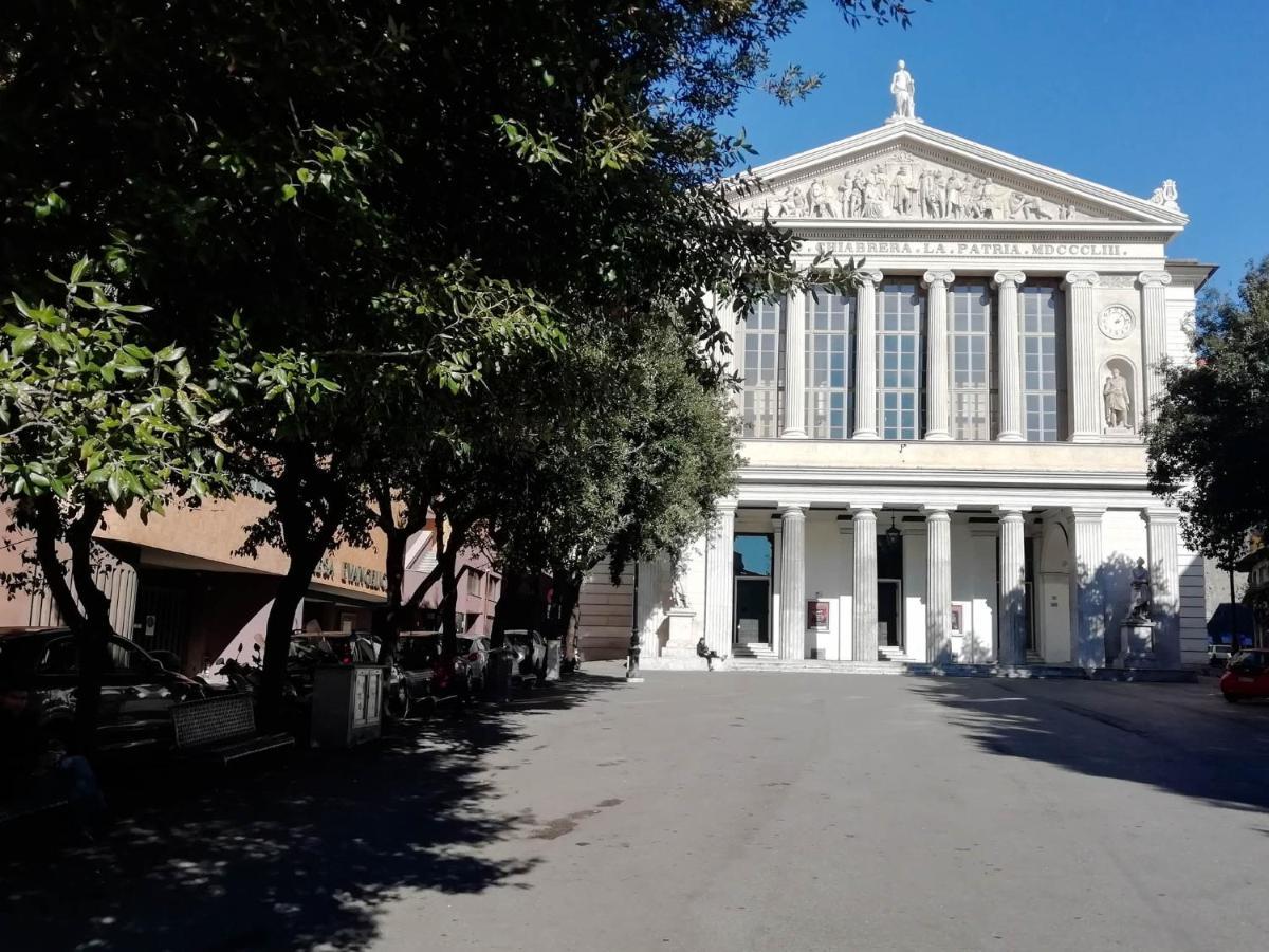Mistrangelohome 3 - Appartamento In Pieno Centro Savona Buitenkant foto