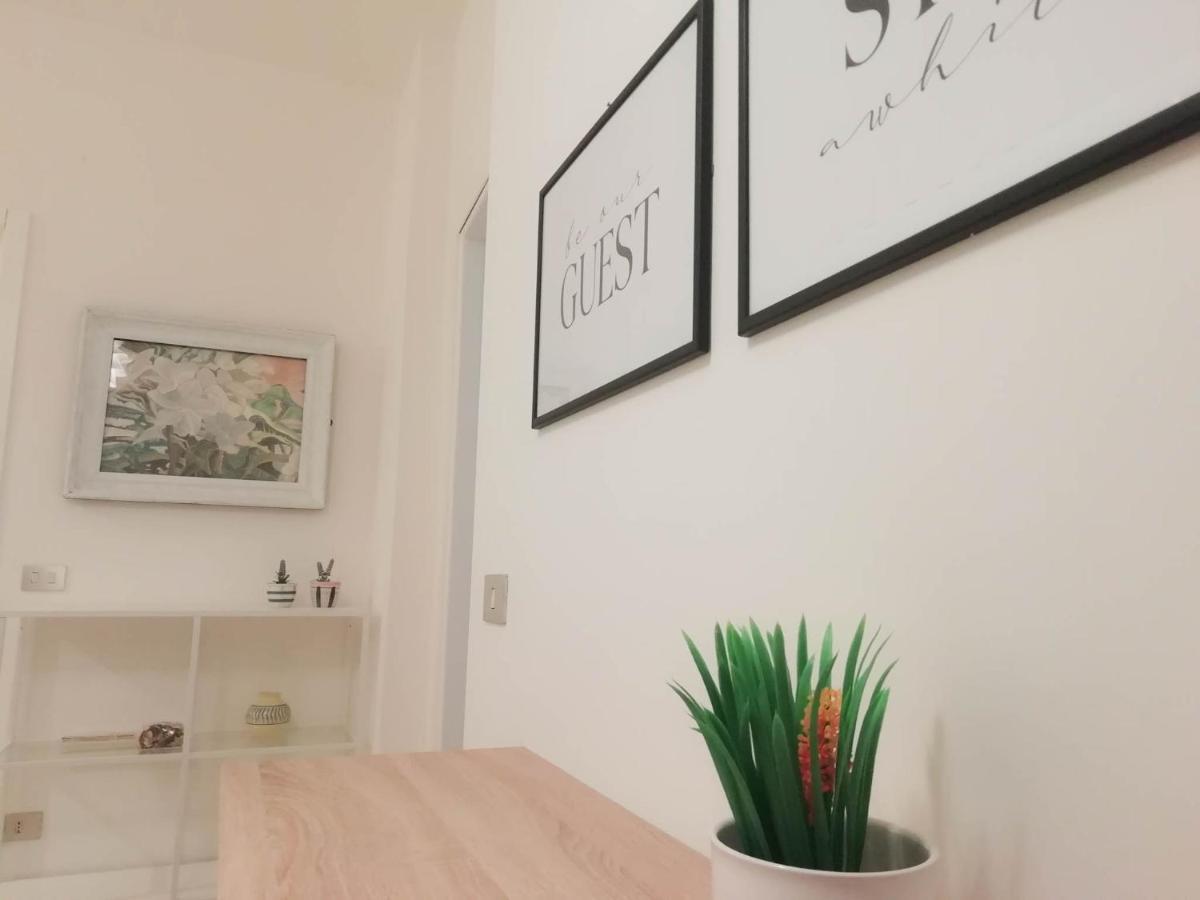 Mistrangelohome 3 - Appartamento In Pieno Centro Savona Buitenkant foto