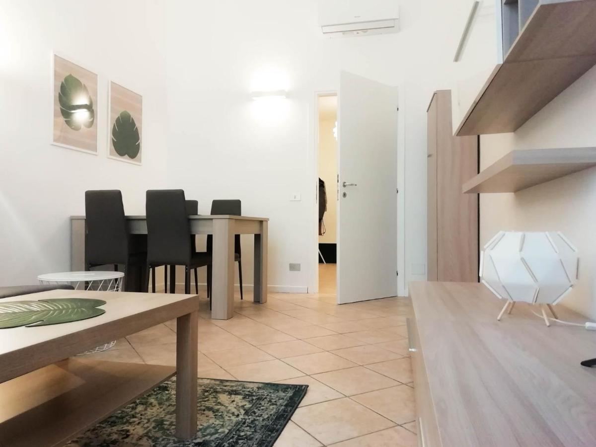 Mistrangelohome 3 - Appartamento In Pieno Centro Savona Buitenkant foto